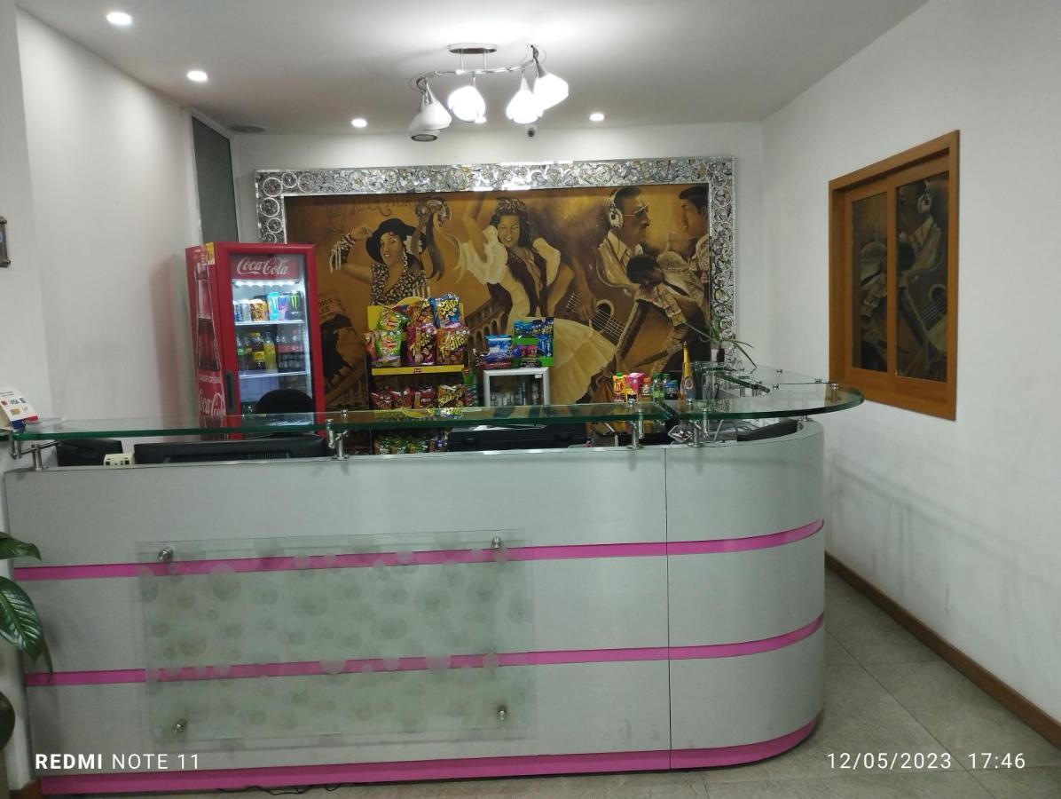 Hotel San Antonio Plaza Cali Buitenkant foto